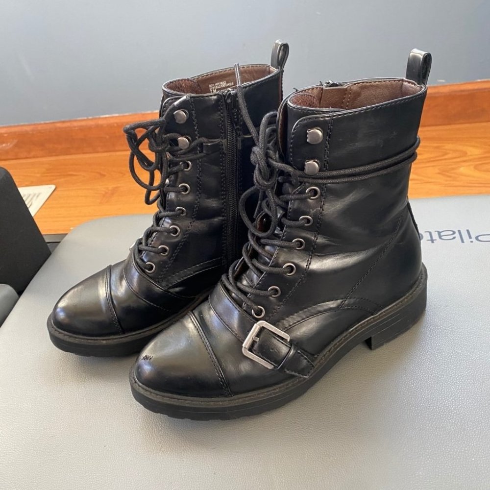 White Mountain Women Black Combat Boots Sz 7
